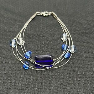Elegant Blue and Silver Women's Necklace